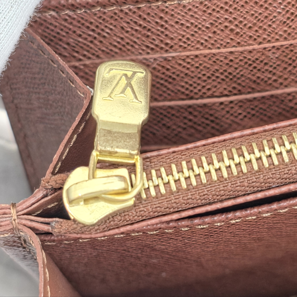 ✨️Authentic Louis Vuitton Sarah Long Wallet Monogram BROWN INTERIOR - Picture 12 of 13
